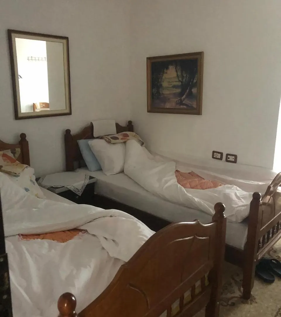 Bar Restaurant Hotel Drraska Maliq Albania